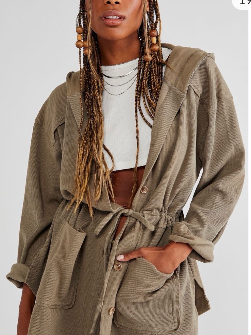 Relaxed Drawstring Utility Jacket in Sage Green
